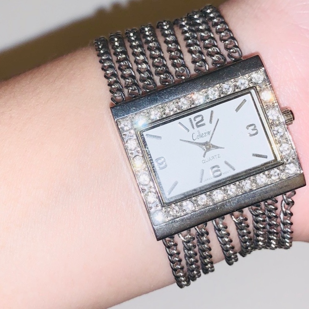 Bracelet watch